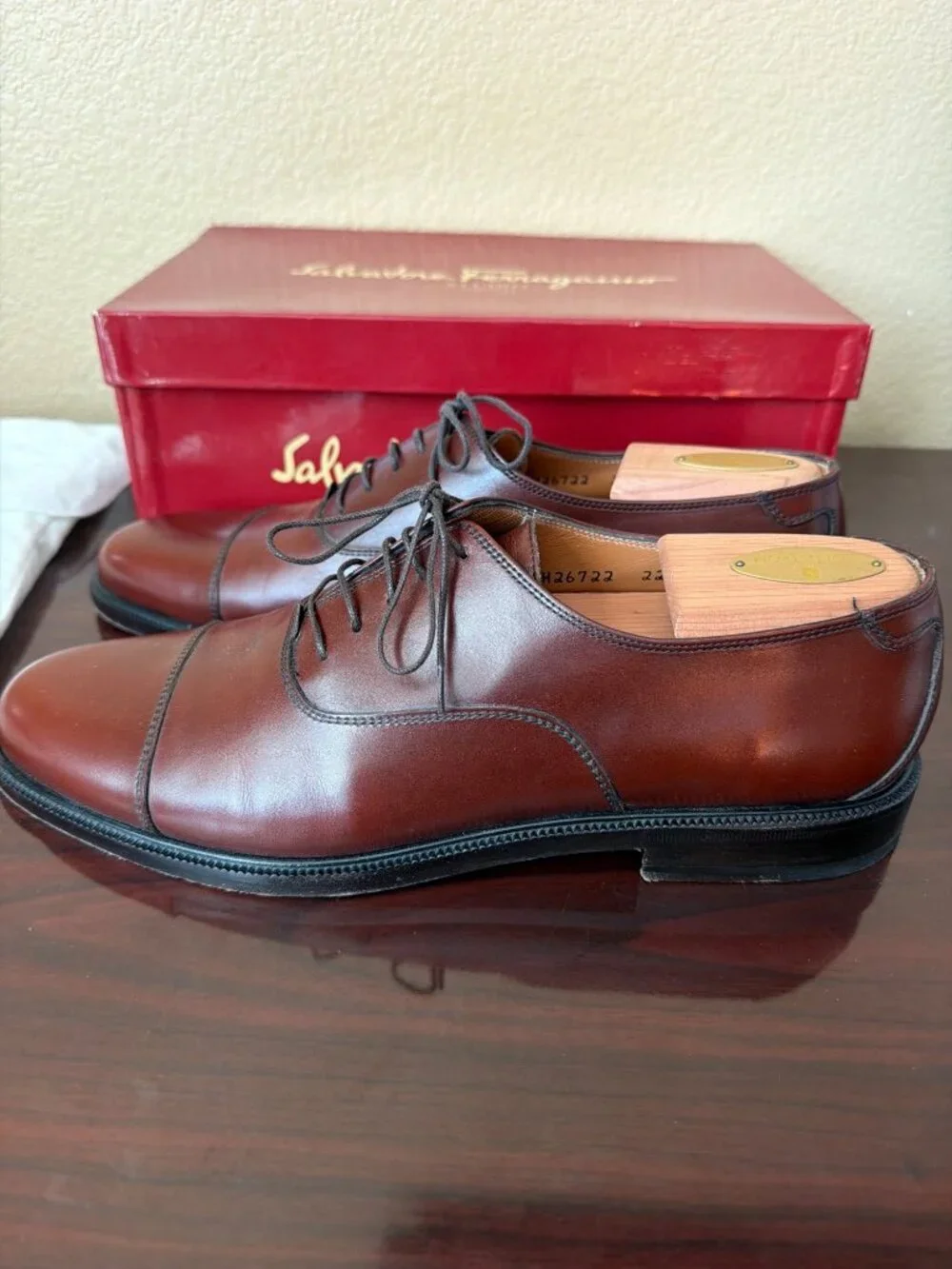 VTG Salvatore Ferragamo "Torre" Men's Tan Leather Cap Toe Oxfords Sz 10 w/Box - Picture 3 of 16